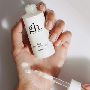 Sérum con retinol puro que combate los signos de envejecimiento