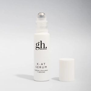 Sérum en roll-on diseñado específicamente para disminuir la apariencia de las bolsas y ojeras oscuras